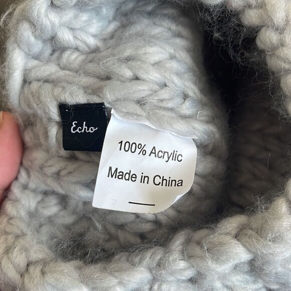 Echo Chunky Knit Beanie - Picture 4 of 4